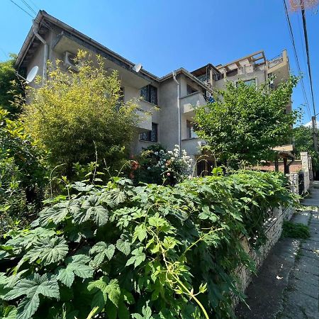 Izgrev Sarafovo Hotell Burgas Exteriör bild